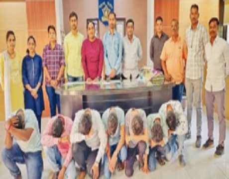 Police expose obscene activities in cafes