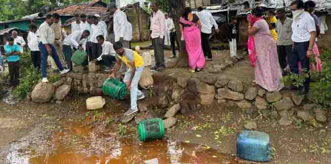 Some more liquor shops demolished in Akole