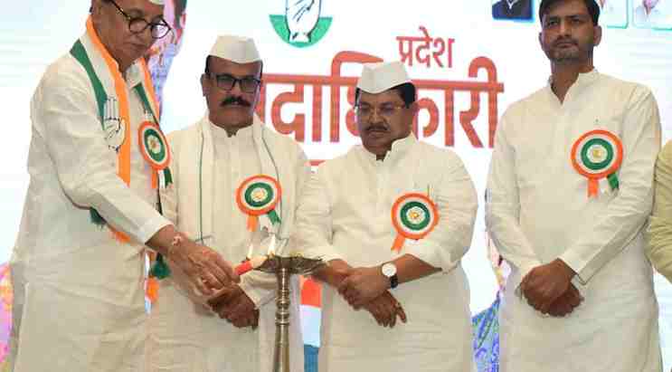 bring a government with Congress ideology at the Centre and in the state Balasaheb Thorat