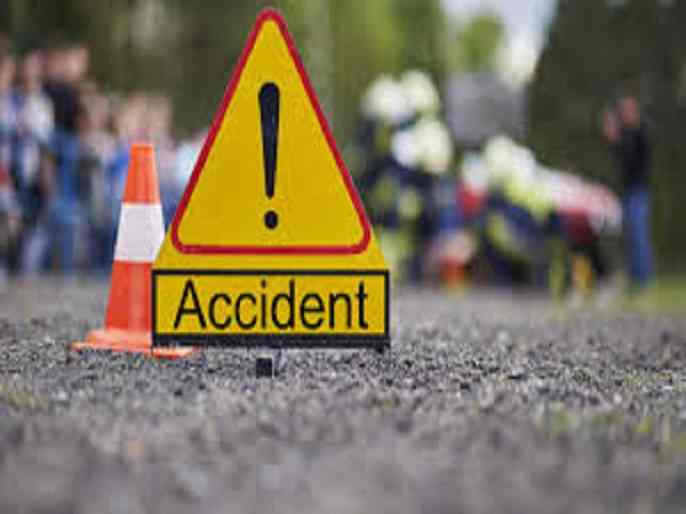 Sangamner dolasane area truck container Accident