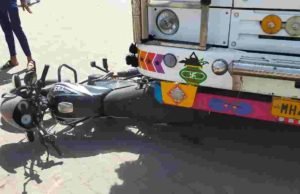 person was killed in a head-on Accident between a two-wheeler and a tanker
