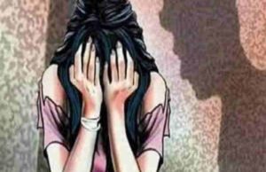 Rape Case girl threatening to make body photos viral