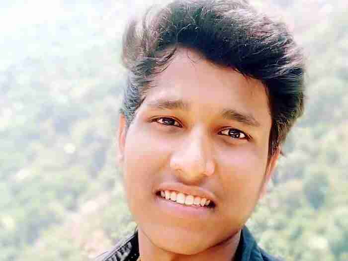 Ahmednagar News young man Drawn himself