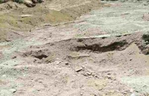 Ahmednagar News Sand smugglers beat up Talathi and Kotwal 