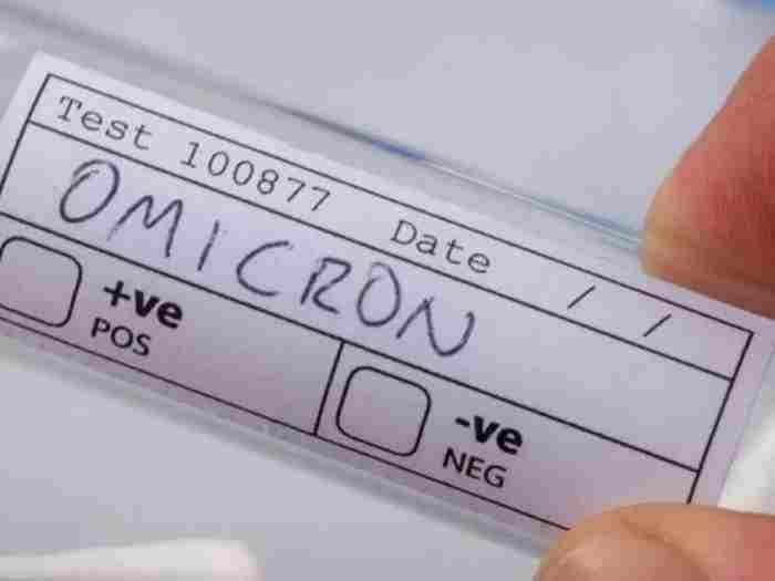 Ahmednagar Corona News Update Omicron first Patient 