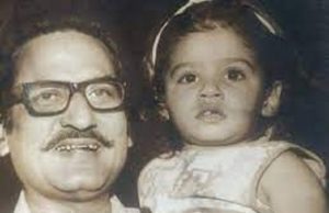 Ravina Tondon Father Ravi Tandon Passes Away 