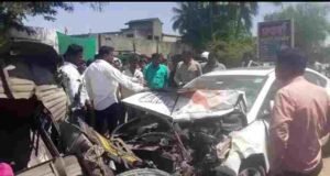 Accident Car and rickshaw crash, two pieces of rickshaw