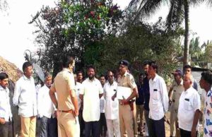 Robbery using sharp weapons Theft, killing one and injuring two
