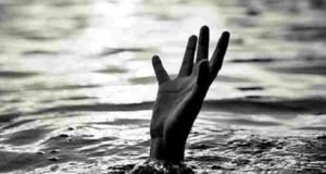 Dead bodies of two youths were found in Pravara river