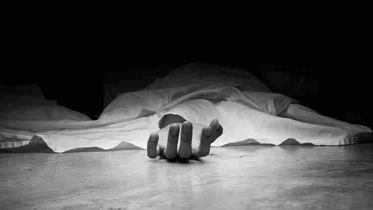 Kopargaon Found of a woman's Dead body in a collapsed room