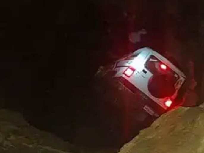 Accident Bolero jeep carrying bride crashes into well, killing seven