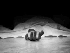 Dead body of an unidentified 25-year-old youth was found on the road