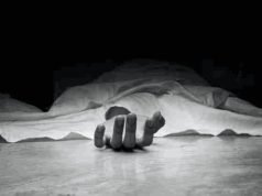 Dead body of an unidentified woman was found rotting in Sangamner taluka