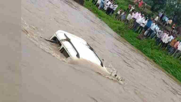 Six people were killed on the spot when a Scorpio car overturned in a river flood