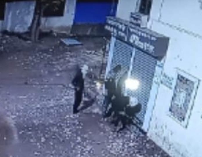 Attempt to break ATM theft of District Bank Ahmednagar