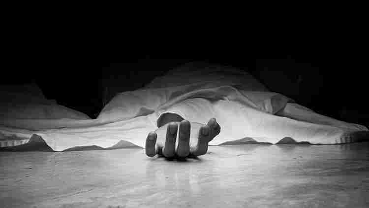 Pune the suicide of two friends