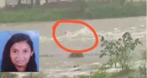 young woman was washed away with a scooty in the flood, she died