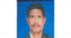 Accident Police sub-inspector dies after falling from running train