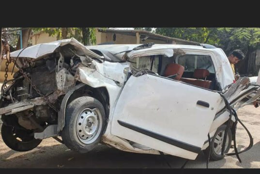 accident to WagonR car, three died on the spot