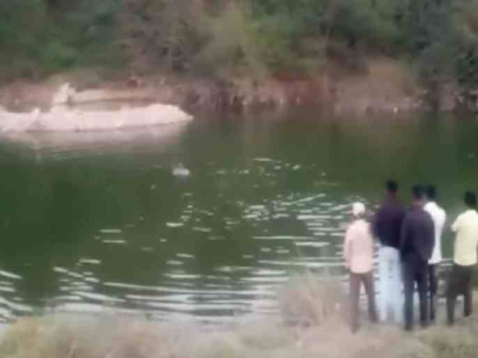 One who went swimming in Adha river drowned