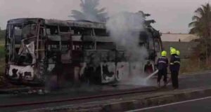 Burning Bus Thrill on Nagar-Pune road, a bus carrying 30 passengers to Pune caught fire