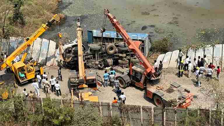 3 people crushed under truck One died on the spot