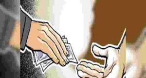 Revenue assistants in the net of bribery accepting Bribe