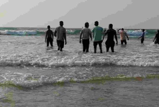 Five students drowned in Devgad sea Dead bodies of 4 girls