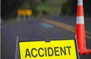 Accident Car hits container death of one