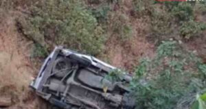 Car plunges into 100-foot ravine one dead