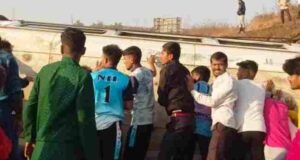 Private bus accident near Kasara