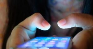 woman Mobilever porn video obscene behavior