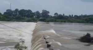 Sangamner Pravara River Flood bridge connecting two villages in Sangamner taluka 