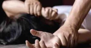 abused by giving medicine to a person with dementia, fraud of lakhs