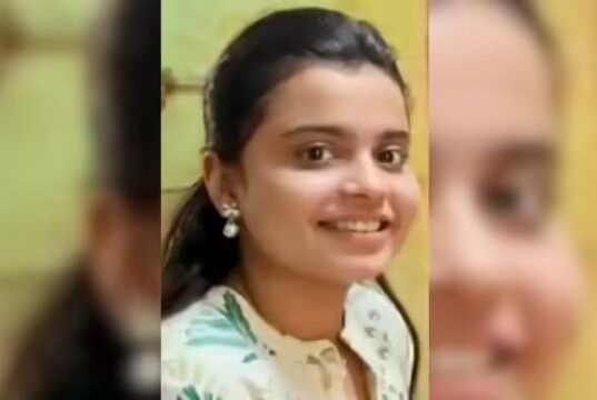 Accident student died after being hit by a cement mixer truck