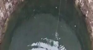 Five bodies of the same family found in a well Suicide