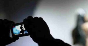 Honeytrap's pickle directly in Akole-Sangamanera! Employee robbed