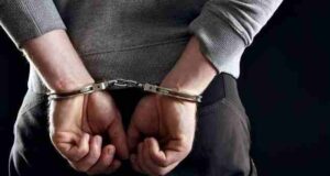 Police arrest accused along with minor girl from Surat